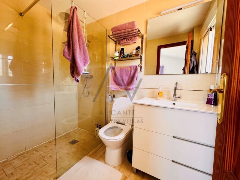 6 chambre Villa/Maison à vendre à La Romana - 449 995 € (Ref: 9282477)