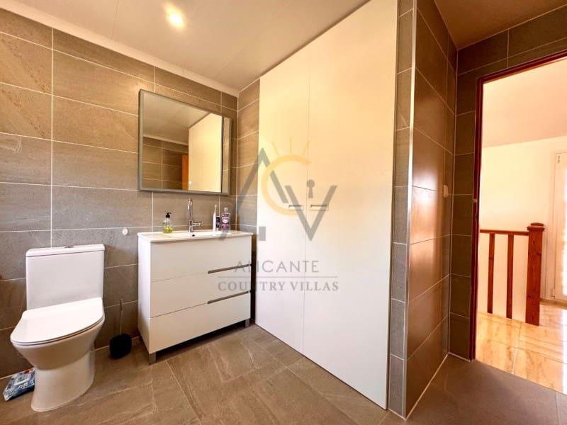 6 chambre Villa/Maison à vendre à La Romana - 449 995 € (Ref: 9282477)