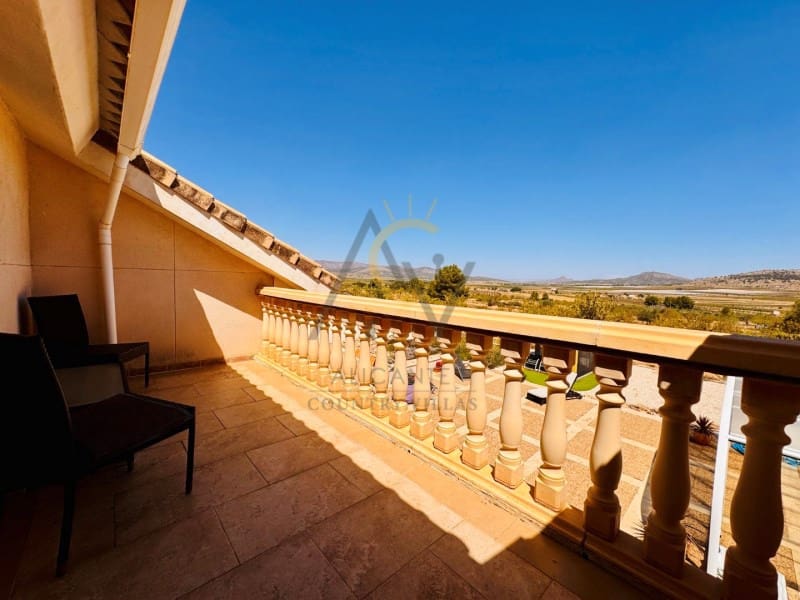 6 chambre Villa/Maison à vendre à La Romana - 449 995 € (Ref: 9282477)