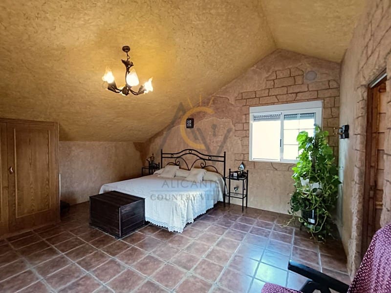 3 slaapkamer Villa te koop in Hondon de las Nieves - € 315.000 (Ref: 9341310)