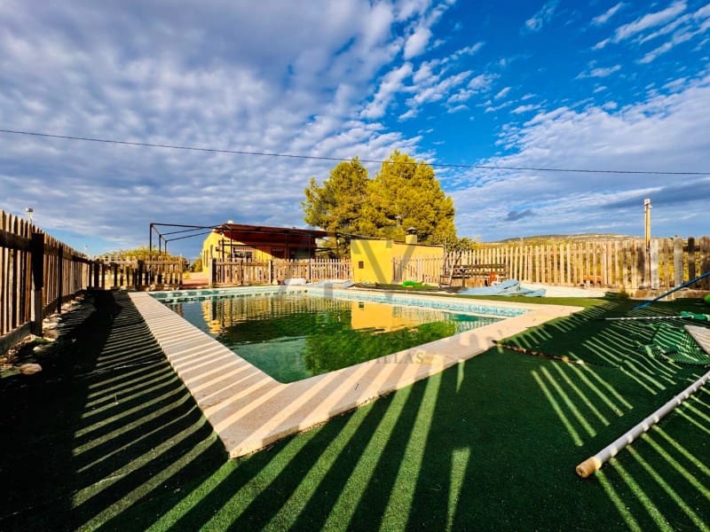 3 quarto Quinta/Casa Rural para venda em Monovar / Monover com piscina garagem - 185 000 € (Ref: 9342152)