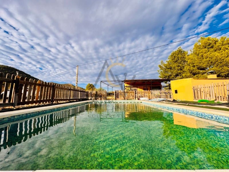 3 quarto Quinta/Casa Rural para venda em Monovar / Monover com piscina garagem - 185 000 € (Ref: 9342152)