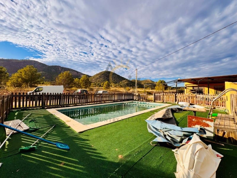 3 quarto Quinta/Casa Rural para venda em Monovar / Monover com piscina garagem - 185 000 € (Ref: 9342152)