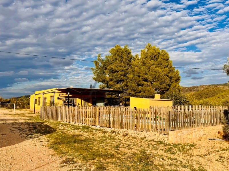 3 quarto Quinta/Casa Rural para venda em Monovar / Monover com piscina garagem - 185 000 € (Ref: 9342152)