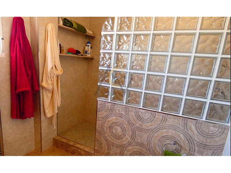 4 quarto Moradia para venda em Pinoso com piscina garagem - 589 000 € (Ref: 9368994)