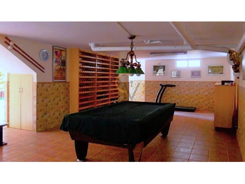 4 quarto Moradia para venda em Pinoso com piscina garagem - 589 000 € (Ref: 9368994)