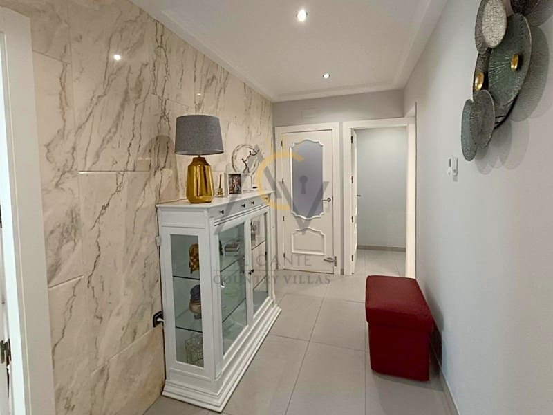 4 slaapkamer Villa te koop in Hondon de las Nieves met zwembad garage - € 675.000 (Ref: 9433316)