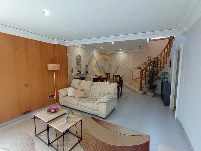 4 slaapkamer Villa te koop in Hondon de las Nieves met zwembad garage - € 675.000 (Ref: 9433316)