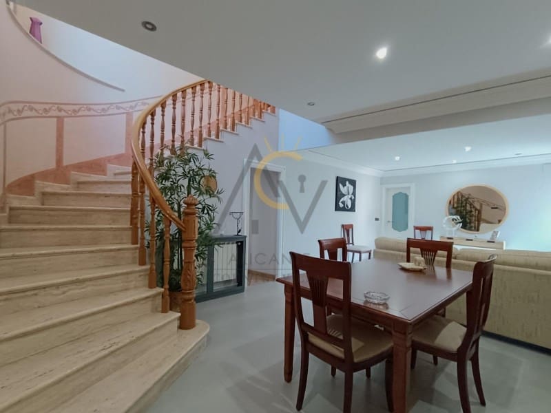 4 slaapkamer Villa te koop in Hondon de las Nieves met zwembad garage - € 675.000 (Ref: 9433316)