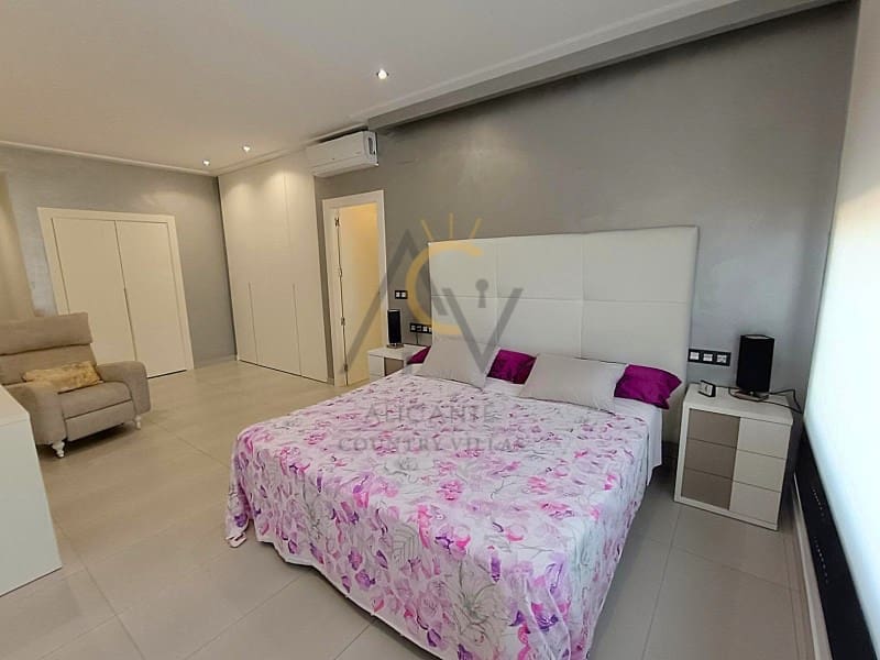 4 slaapkamer Villa te koop in Hondon de las Nieves met zwembad garage - € 675.000 (Ref: 9433316)