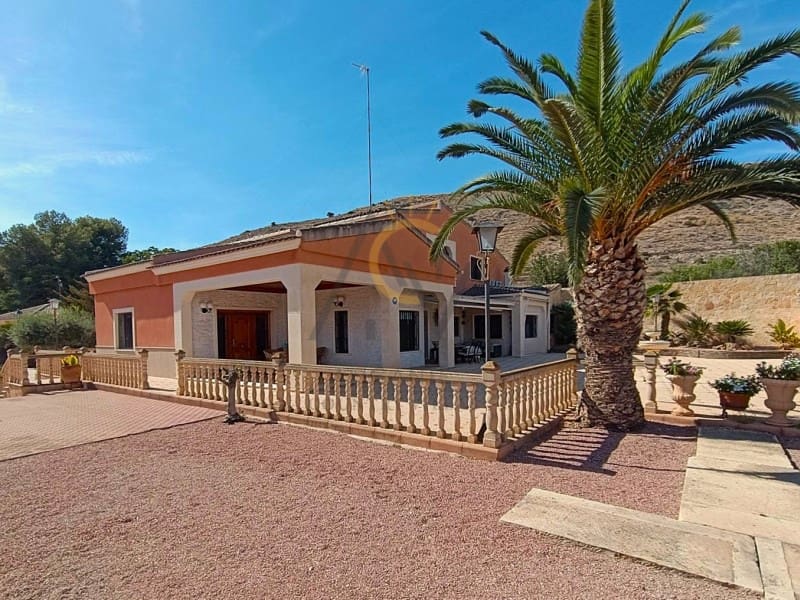 4 slaapkamer Villa te koop in Hondon de las Nieves met zwembad garage - € 675.000 (Ref: 9433316)