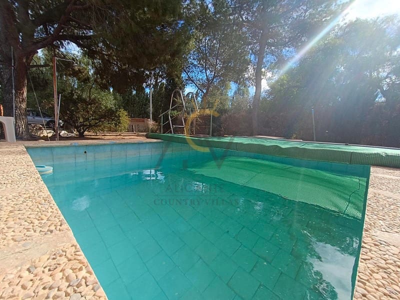 3 bedroom Finca/Country House for sale in Agost with pool garage - € 185,000 (Ref: 9433317)