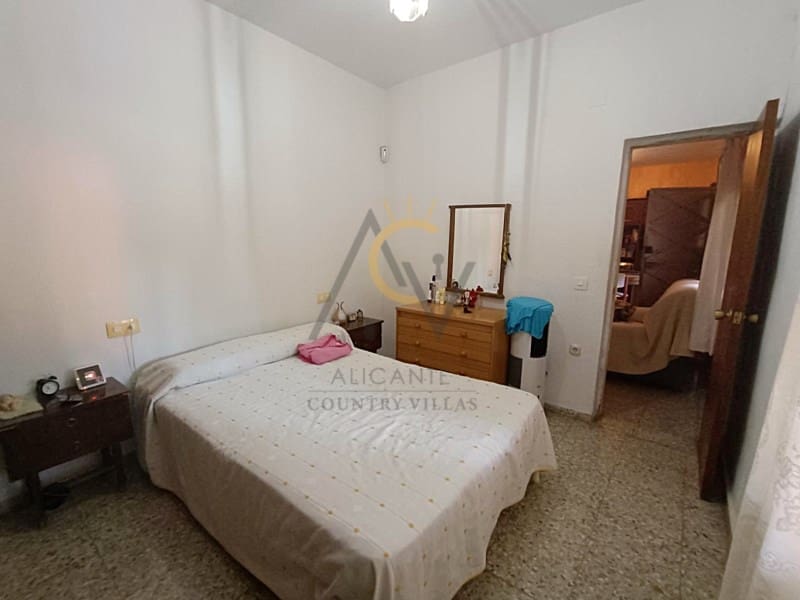 3 bedroom Finca/Country House for sale in Agost with pool garage - € 185,000 (Ref: 9433317)