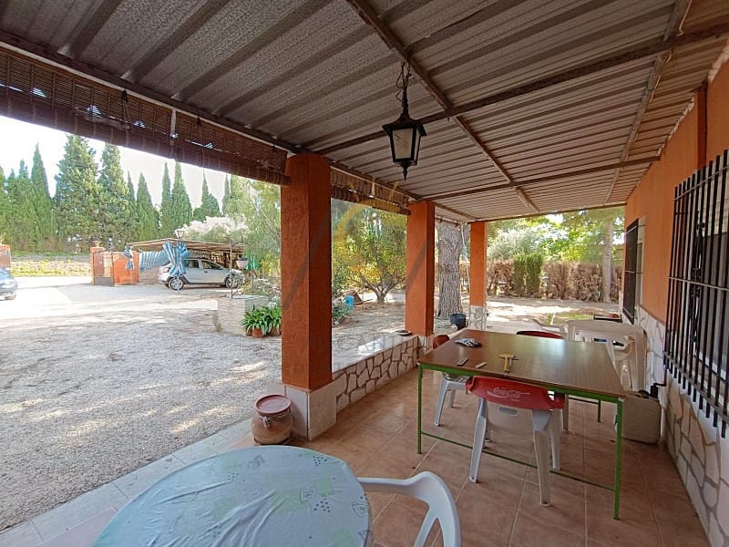 3 bedroom Finca/Country House for sale in Agost with pool garage - € 185,000 (Ref: 9433317)