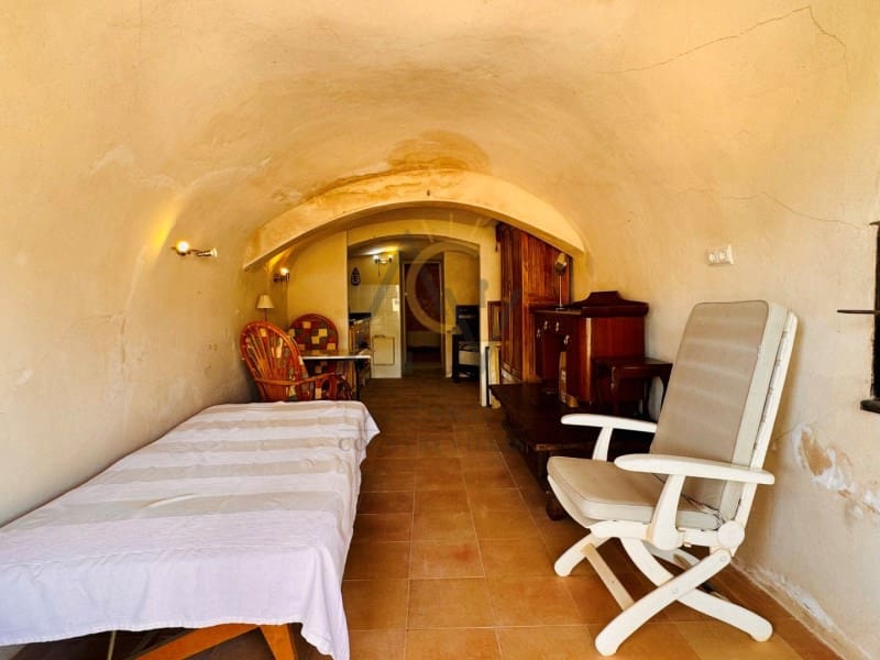 Finca/Country House for sale in La Romana - € 150,000 (Ref: 9474354)