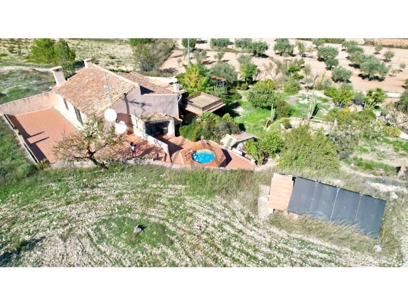 5 bedroom Villa for sale in La Romana - € 269,995 (Ref: 9504701)