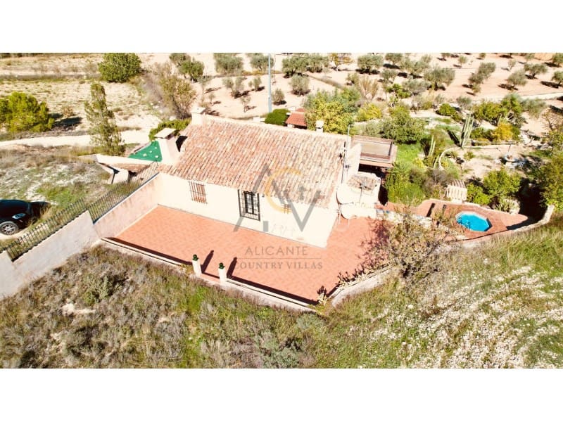 5 bedroom Villa for sale in La Romana - € 269,995 (Ref: 9504701)