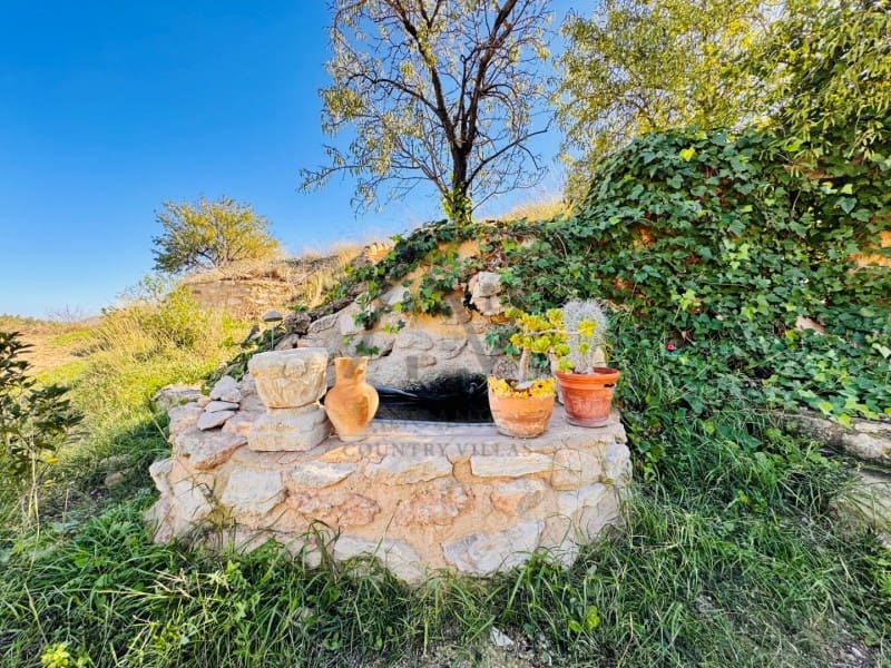 5 bedroom Villa for sale in La Romana - € 269,995 (Ref: 9504701)