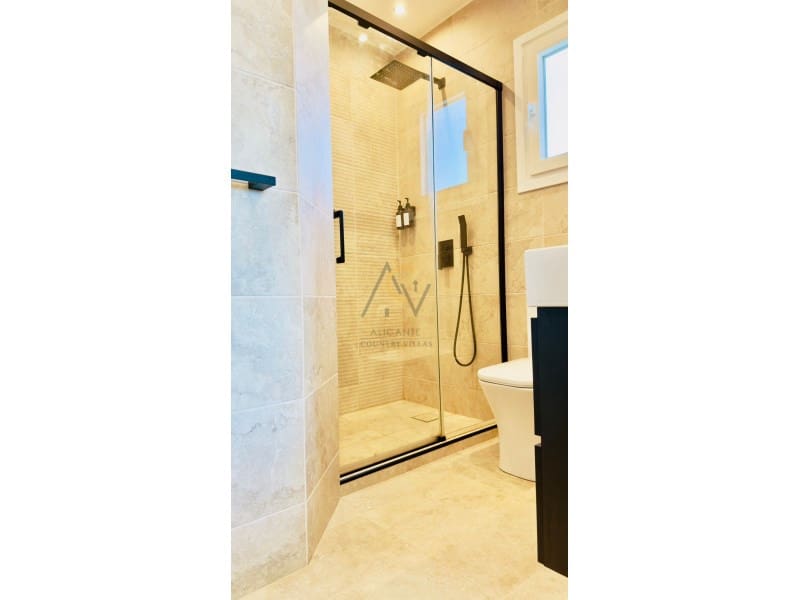 Chalet de 3 habitaciones en Monóvar / Monóver en venta con piscina - 419.000 € (Ref: 9524677)