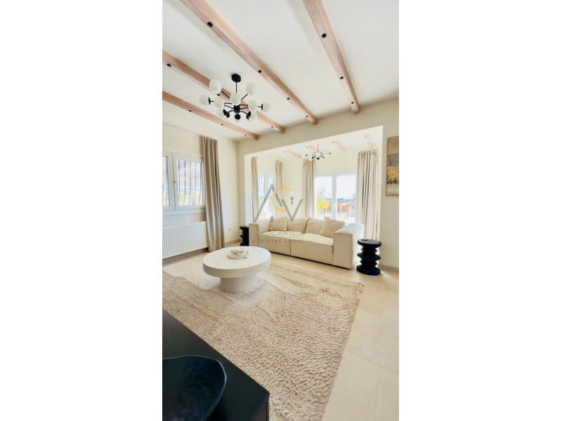 Chalet de 3 habitaciones en Monóvar / Monóver en venta con piscina - 419.000 € (Ref: 9524677)