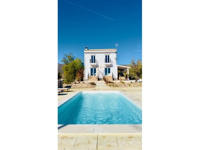 Chalet de 3 habitaciones en Monóvar / Monóver en venta con piscina - 419.000 € (Ref: 9524677)