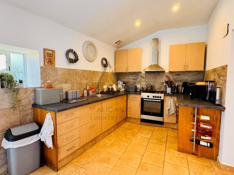 3 soveværelse Finca/Landehus til salg i La Romana - € 149.995 (Ref: 9524678)