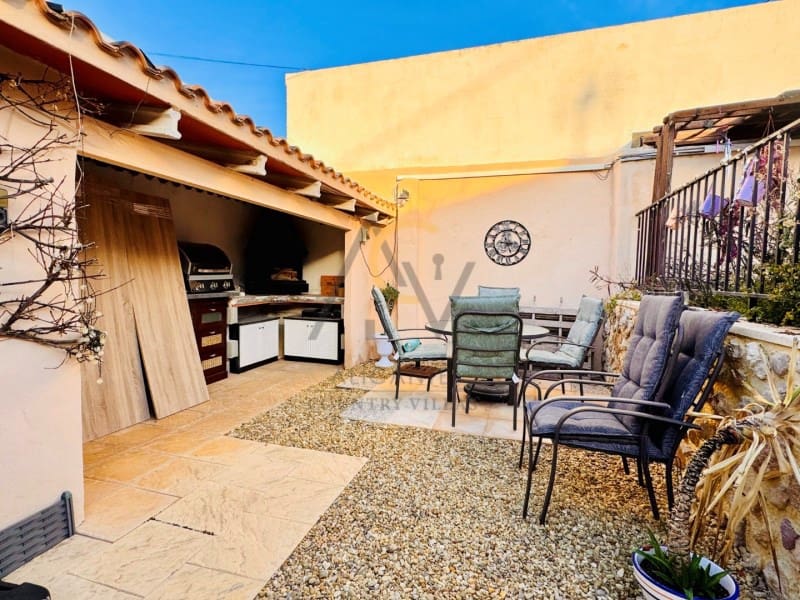 3 soveværelse Finca/Landehus til salg i La Romana - € 149.995 (Ref: 9524678)