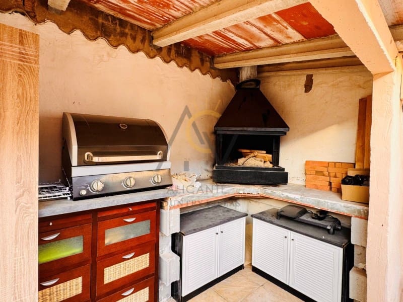 3 soveværelse Finca/Landehus til salg i La Romana - € 149.995 (Ref: 9524678)