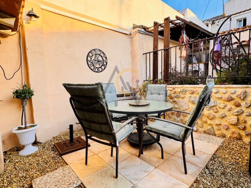 3 soveværelse Finca/Landehus til salg i La Romana - € 149.995 (Ref: 9524678)