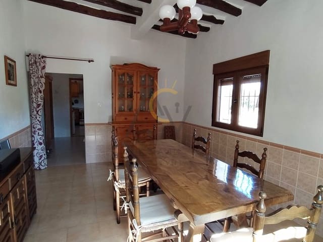 5 makuuhuone Huvila myytävänä paikassa La Romana mukana 
autotalli - 269 990 € (Ref: 9555983)