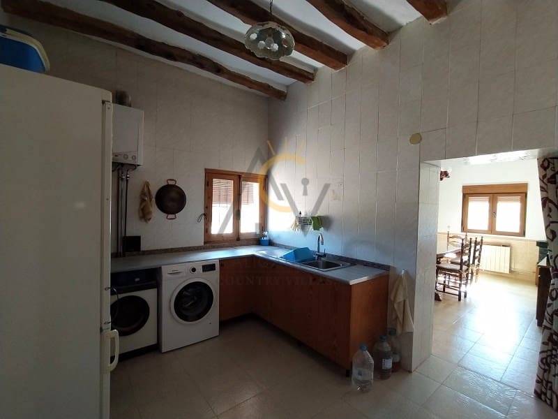 5 makuuhuone Huvila myytävänä paikassa La Romana mukana 
autotalli - 269 990 € (Ref: 9555983)