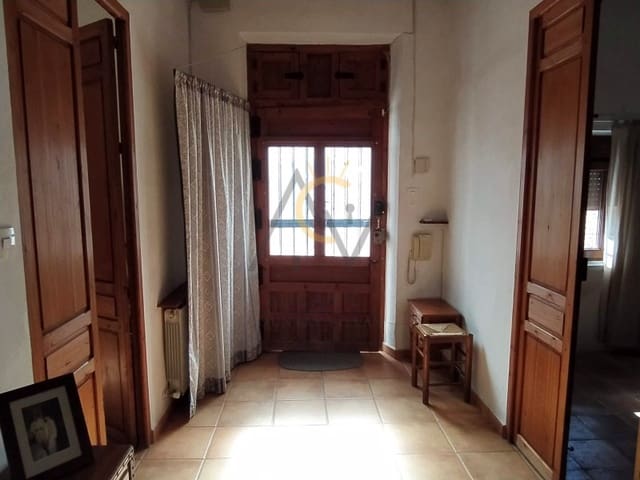 5 makuuhuone Huvila myytävänä paikassa La Romana mukana 
autotalli - 269 990 € (Ref: 9555983)