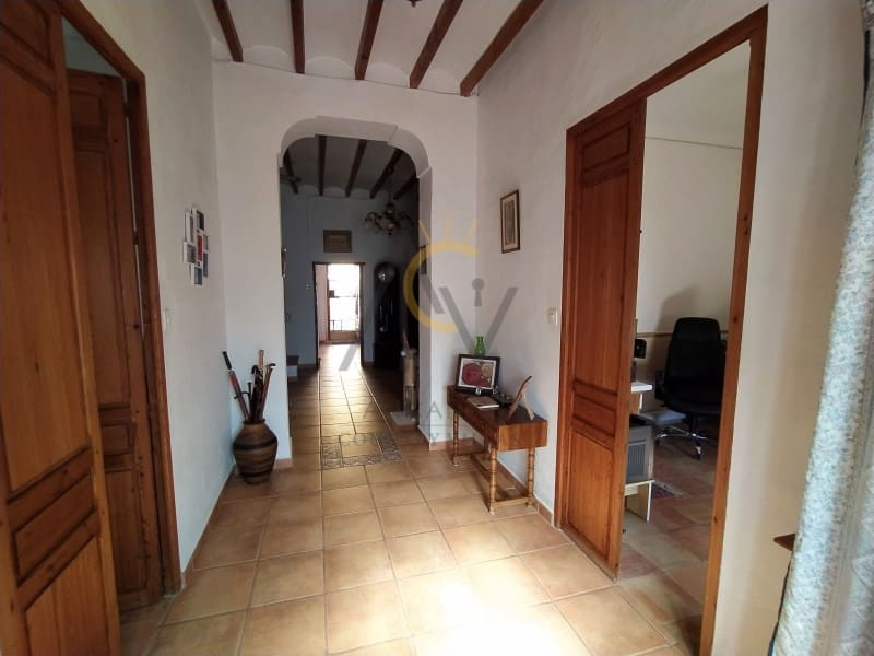 5 makuuhuone Huvila myytävänä paikassa La Romana mukana 
autotalli - 269 990 € (Ref: 9555983)