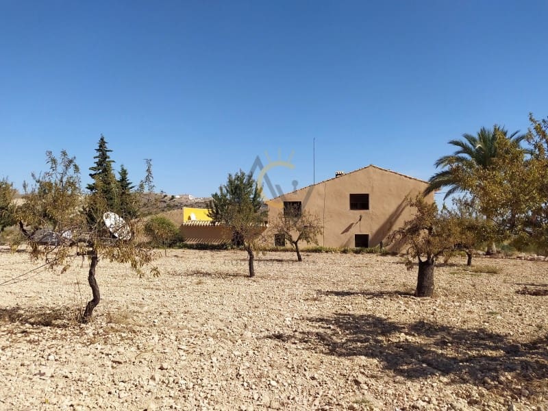 5 makuuhuone Huvila myytävänä paikassa La Romana mukana 
autotalli - 269 990 € (Ref: 9555983)