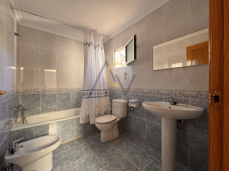 4 sovrum Lägenhet till salu i La Romana - 140 000 € (Ref: 9555984)