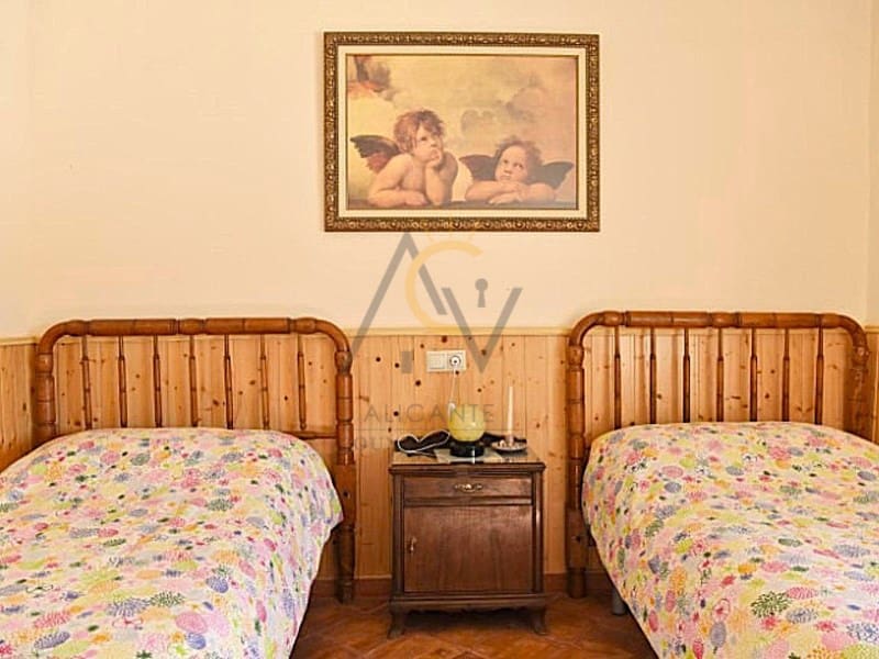 4 sypialnia Finka/Dom wiejski na sprzedaż w Pinoso - 195 000 € (Ref: 9561934)