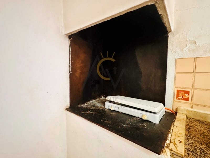 5 bedroom Townhouse for sale in Chinorlet / Xinorlet - € 159,995 (Ref: 9591412)