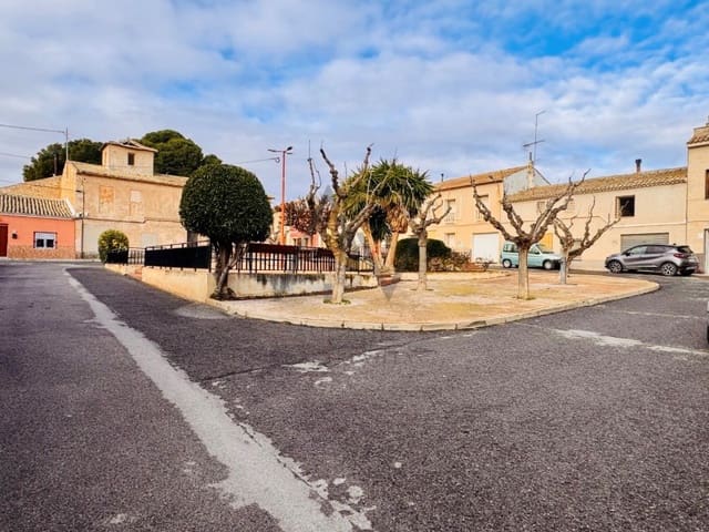 5 bedroom Townhouse for sale in Chinorlet / Xinorlet, Monóvar / Monóver - € 159,995 (Ref: 9591412)