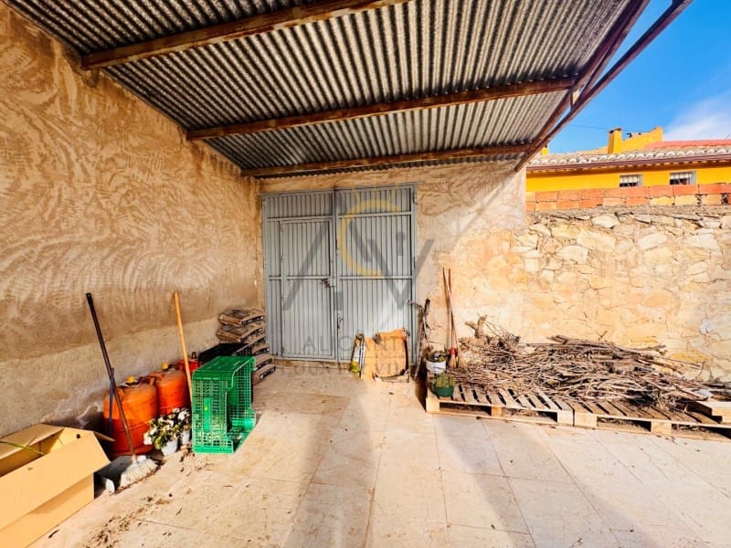 5 bedroom Townhouse for sale in Chinorlet / Xinorlet - € 159,995 (Ref: 9591412)