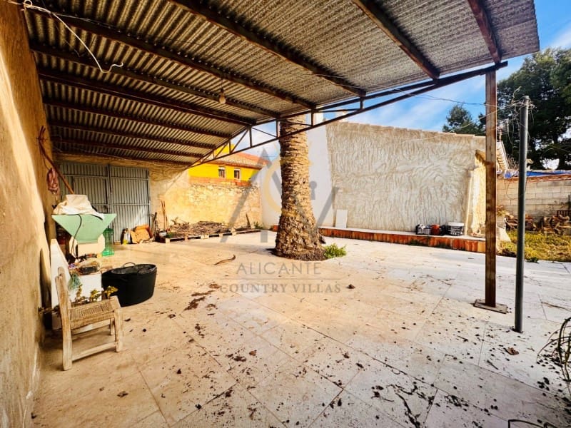 5 bedroom Townhouse for sale in Chinorlet / Xinorlet - € 159,995 (Ref: 9591412)