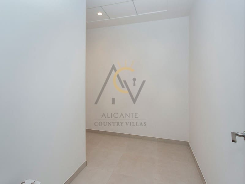 3 bedroom Villa for sale in Hondon de las Nieves with pool - € 357,500 (Ref: 9721566)