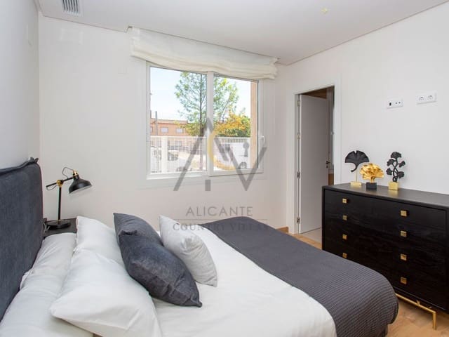 3 quarto Moradia para venda em Hondón de las Nieves com piscina - 357 500 € (Ref: 9721566)