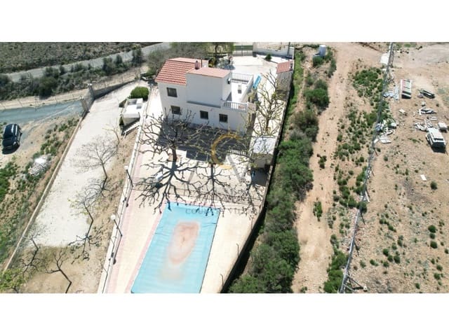 4 soveværelse Villa til salg i Monforte del Cid med swimmingpool - € 330.000 (Ref: 9726755)
