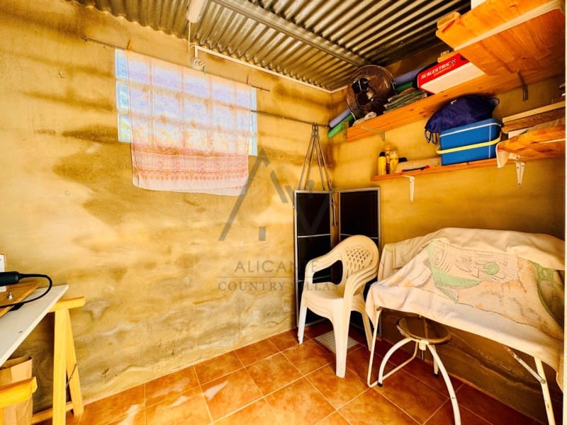 4 soveværelse Villa til salg i Monforte del Cid med swimmingpool - € 330.000 (Ref: 9726755)