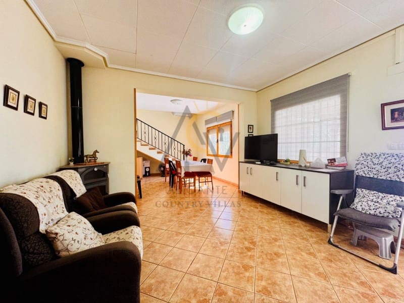 4 soveværelse Villa til salg i Monforte del Cid med swimmingpool - € 330.000 (Ref: 9726755)