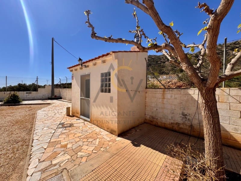 4 soveværelse Villa til salg i Monforte del Cid med swimmingpool - € 330.000 (Ref: 9726755)