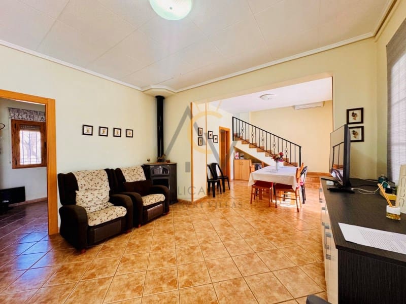 4 soveværelse Villa til salg i Monforte del Cid med swimmingpool - € 330.000 (Ref: 9726755)