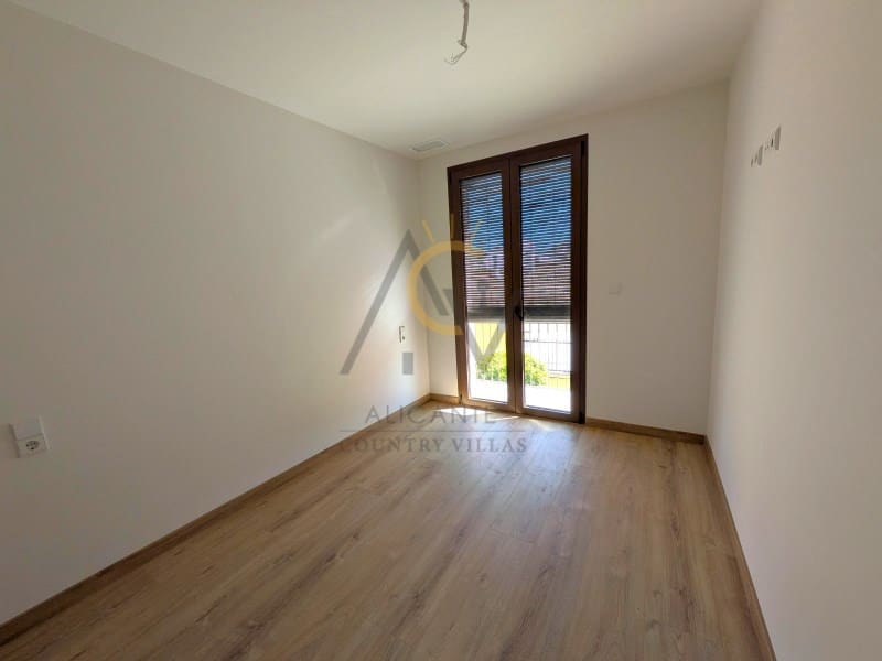 3 soveværelse Lejlighed til salg i Hondon de las Nieves med garage - € 250.000 (Ref: 9726756)