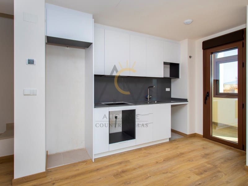 3 quarto Apartamento para venda em Hondon de las Nieves - 215 000 € (Ref: 9741680)