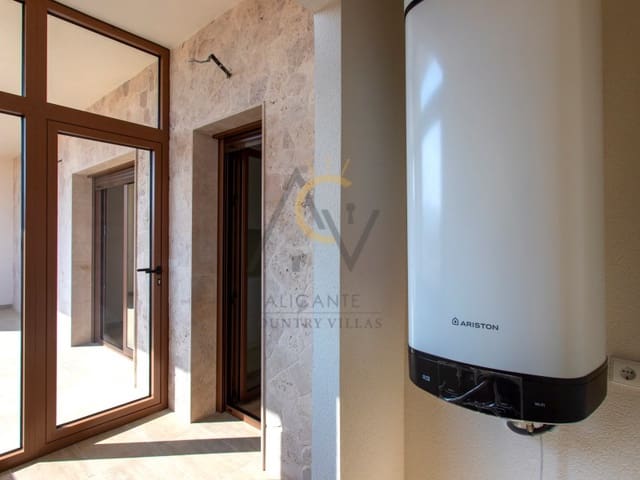 3 quarto Apartamento para venda em Hondón de las Nieves - 215 000 € (Ref: 9741680)